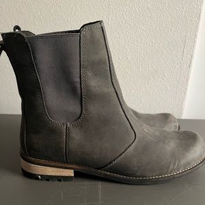 Women’s Kodiak Chelsea Boots